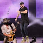 Sam Hunt in Hartford on June 24, 2017 on the 15 in a 30 Tour / Photo by Shawn St. Jean Sam Hunt in Hartford on June 24, 2017 on the 15 in a 30 Tour / Photo by Shawn St. Jean