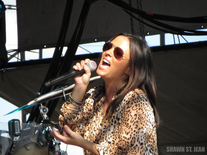 Sara Evans at the Woodstock Fair in Woodstock CT on September 1, 2014.