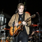 Seth Ennis opening for Billy Currington at Playstation Theater on May 20, 2017 / Photo by Shawn St. Jean