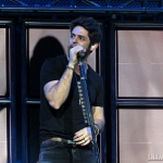 Thomas Rhett opening for Florida Georgia Line at MSG NYC on February 25, 2015.