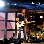 Thomas Rhett opening for Florida Georgia Line at MSG NYC on February 25, 2015. Thomas Rhett opening for Florida Georgia Line at MSG NYC on February 25, 2015.