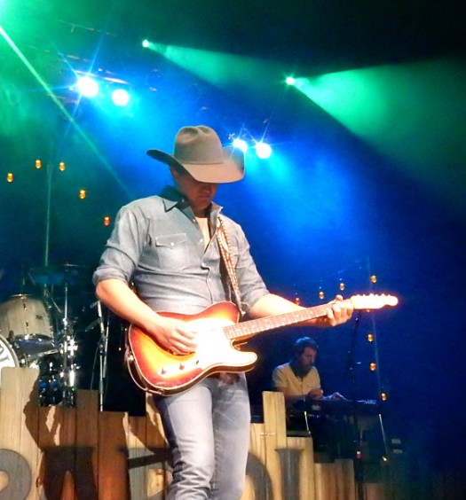 Jon Pardi at The Paramount on January 16, 2016