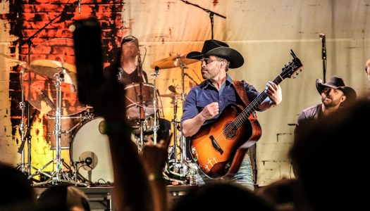 Aaron Watson Celebrates Texas Independence Day in New York City