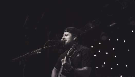 Kip Moore Unplugs For Sold Out Show In Connecticut